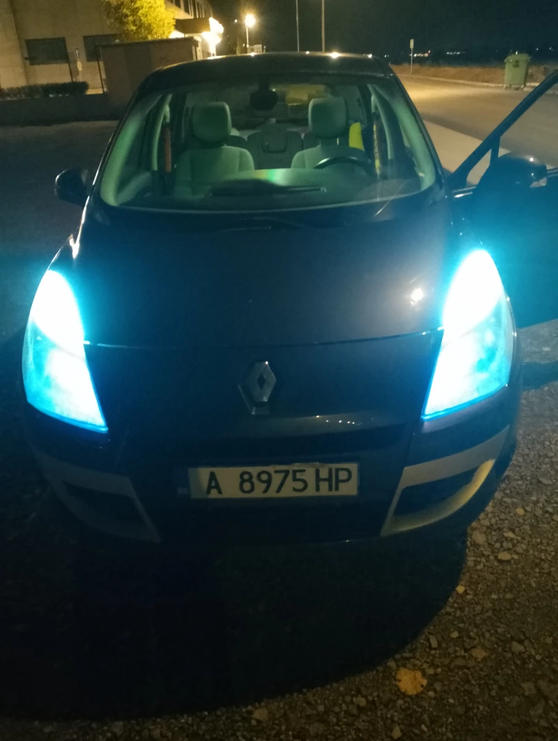 Renault Scenic X-MOD, снимка 2 - Автомобили и джипове - 51576694
