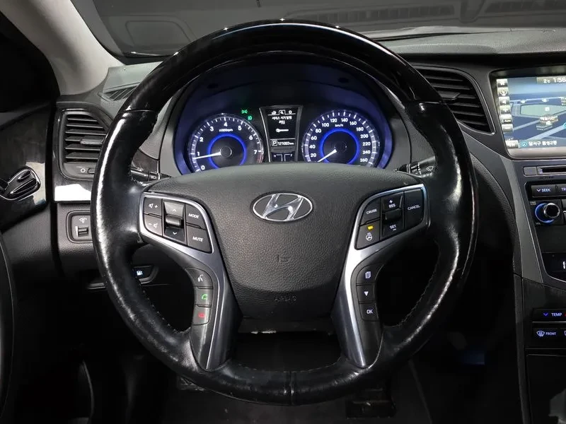 Hyundai Grandeur Hg Hg240 Modern, снимка 13 - Автомобили и джипове - 54998073