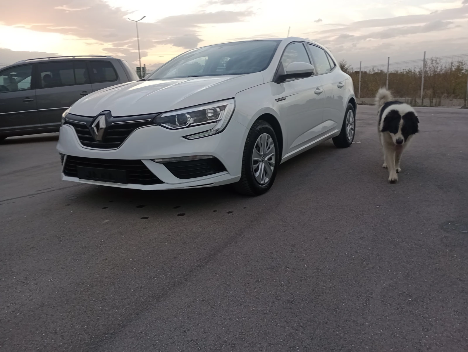 Renault Megane 1.2  /Лизинг/ - изображение 3