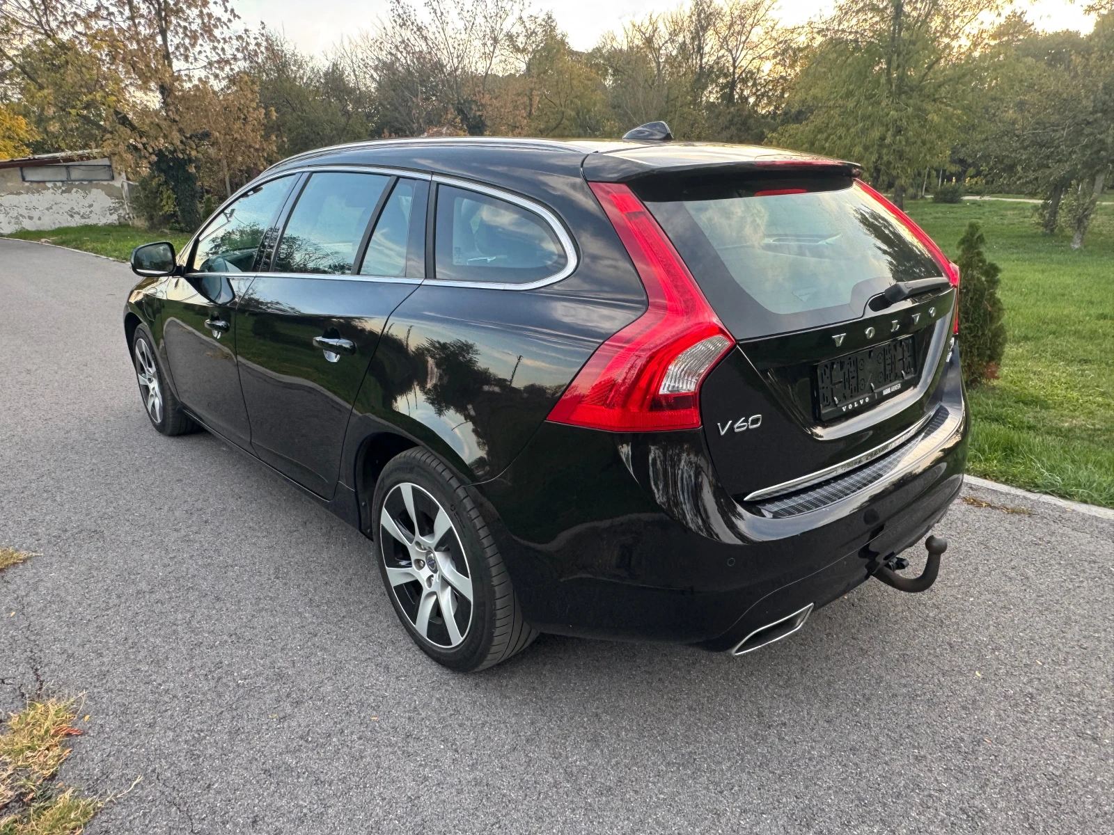 Volvo V60 Full  - изображение 5