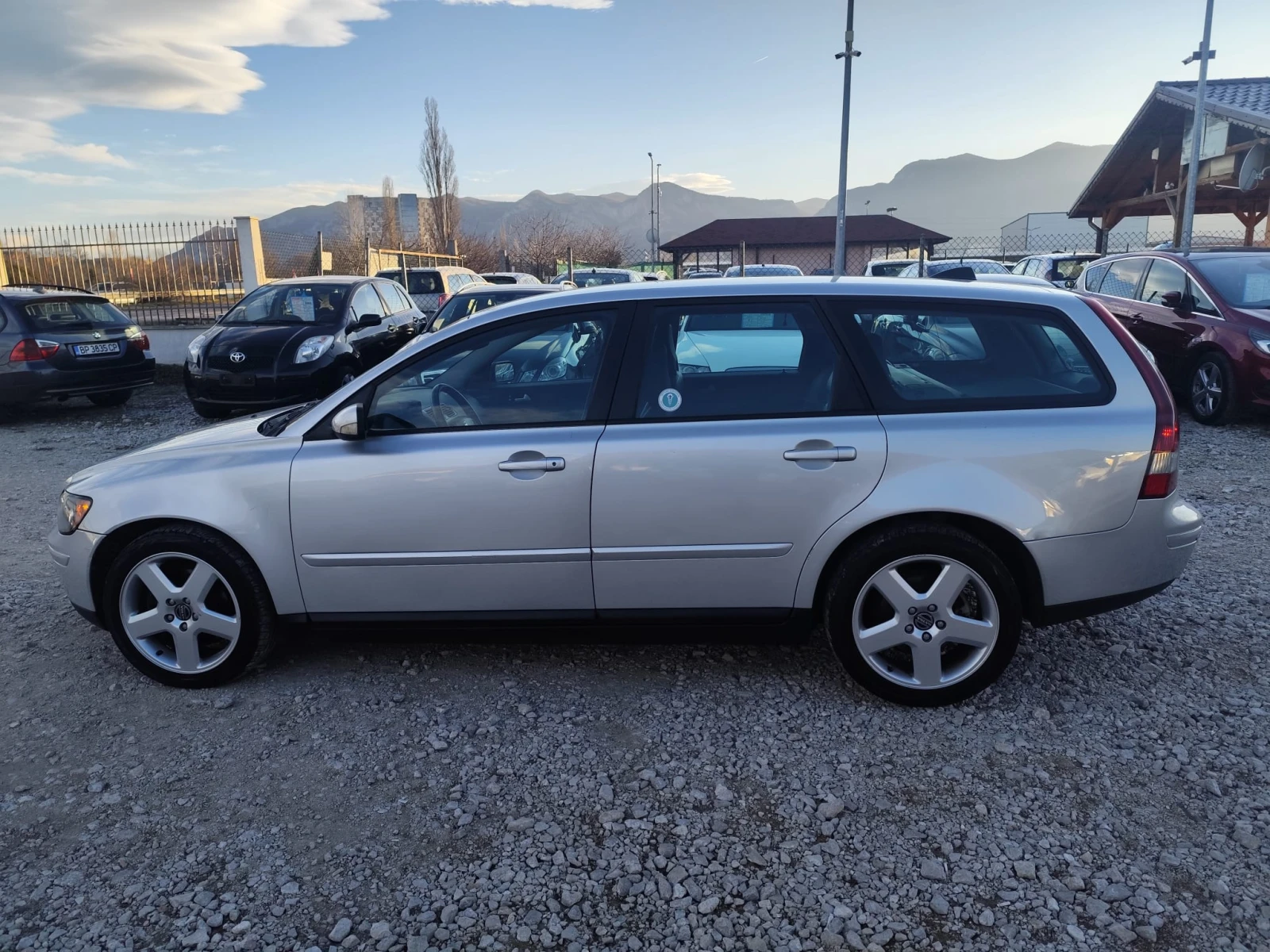 Volvo V50 2.0 дизел Италия - изображение 9