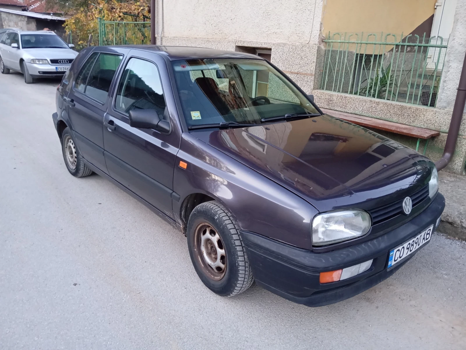 VW Golf 1.6 75к.с. - изображение 2
