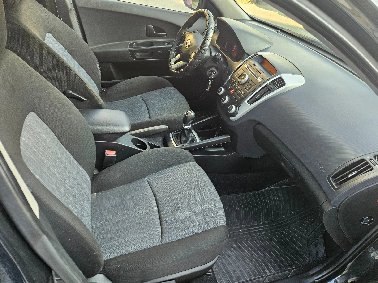 Kia Ceed 1.6CRDI - изображение 10