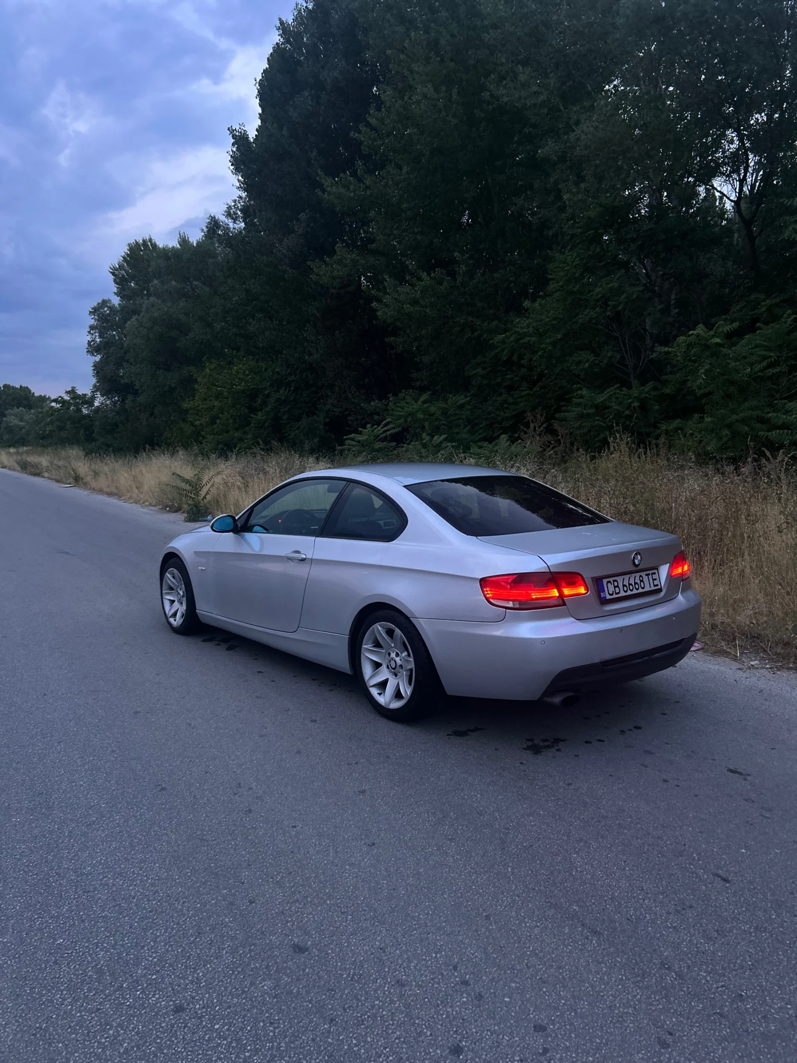 BMW 320  - изображение 3