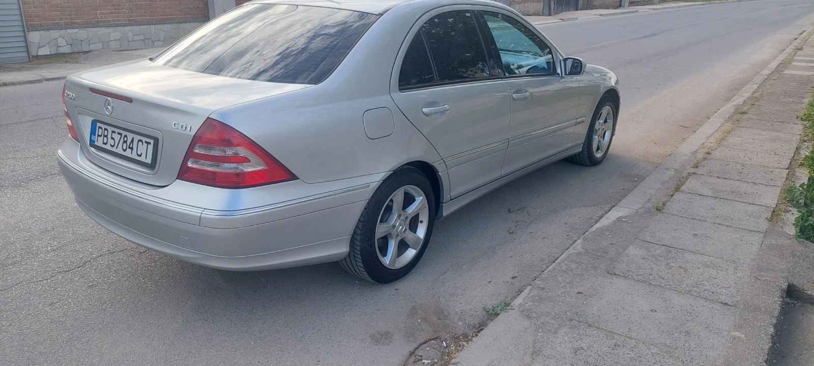Mercedes-Benz C 200  - изображение 5
