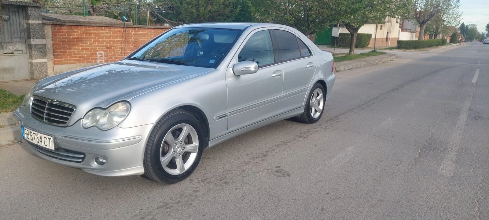 Mercedes-Benz C 200  - изображение 3