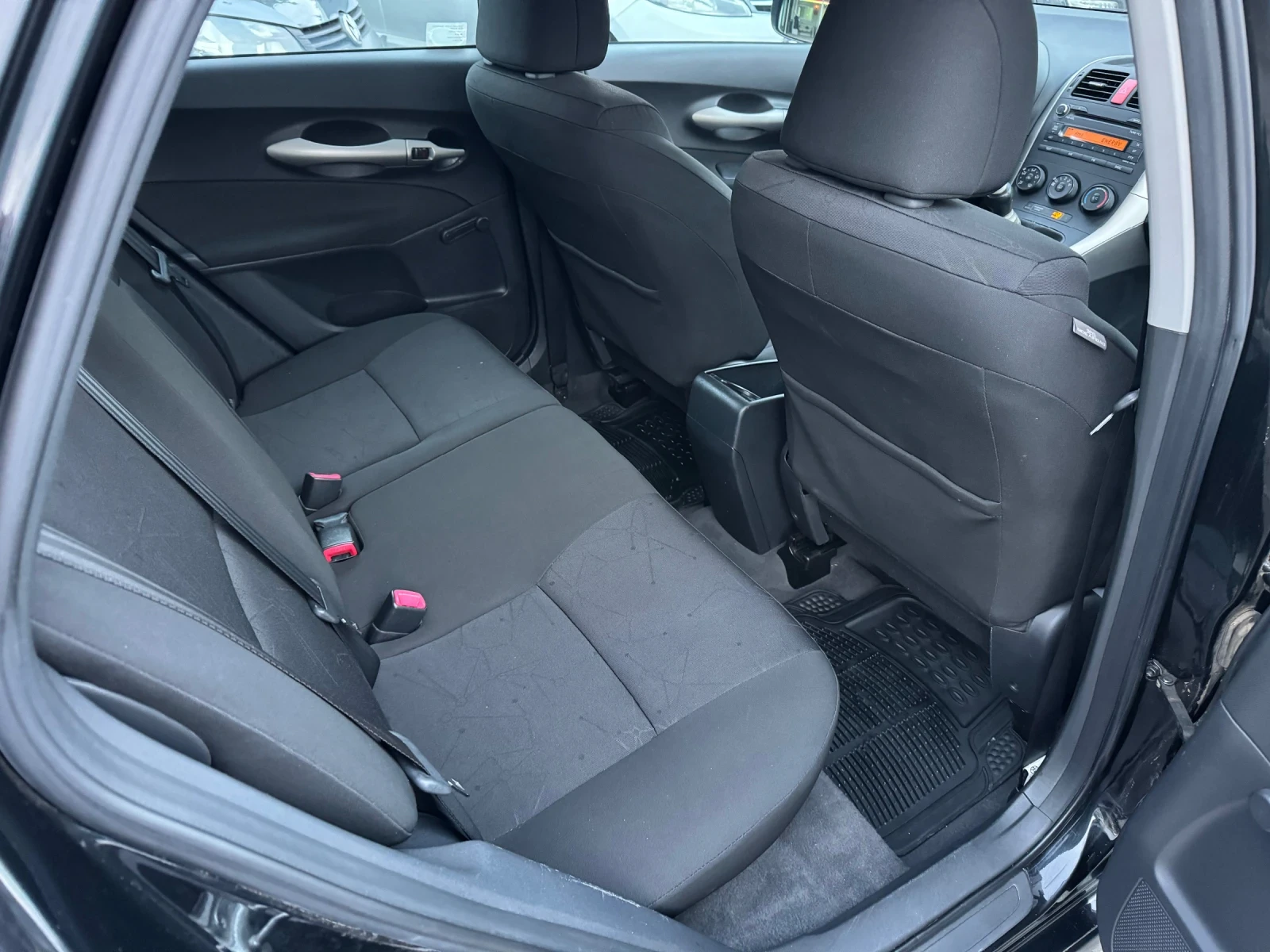 Toyota Auris 1.4 D4D 90.  | Mobile.bg   12