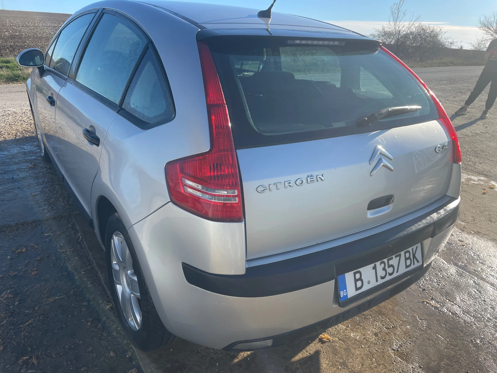 Citroen C4 1.6i - изображение 5