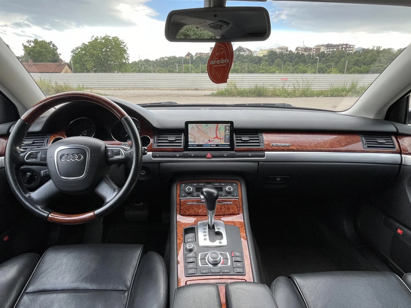 Audi A8, снимка 9 - Автомобили и джипове - 54181680