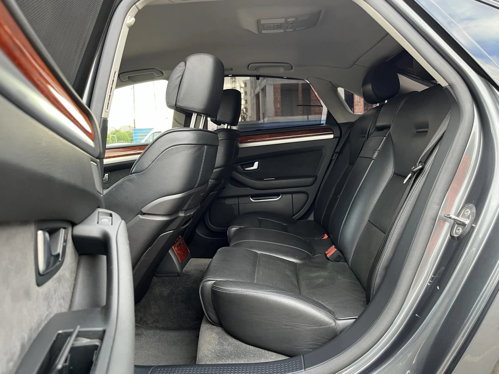 Audi A8, снимка 7 - Автомобили и джипове - 54181680