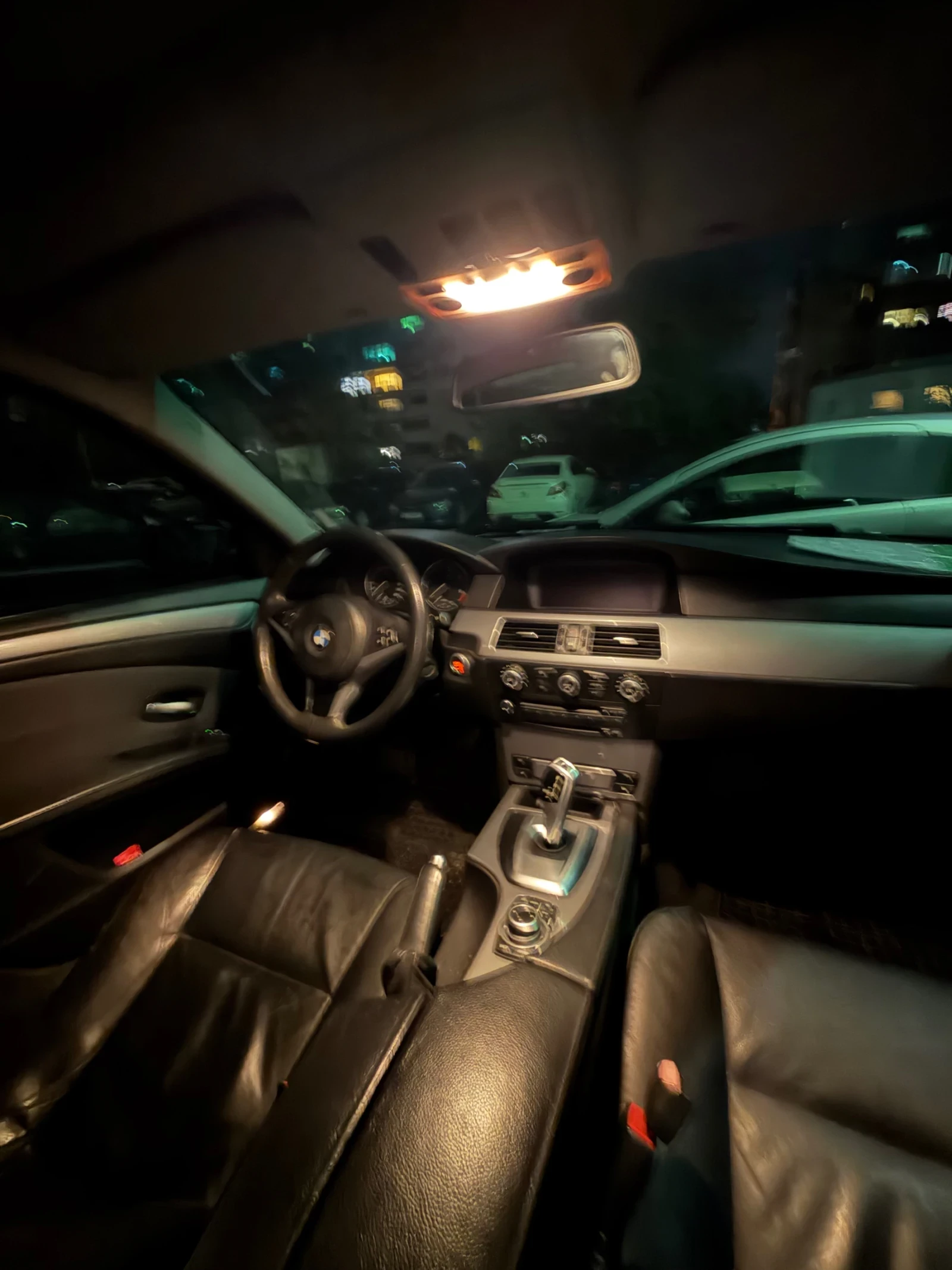 BMW 525 525, снимка 12 - Автомобили и джипове - 54401822