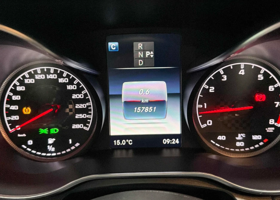 Mercedes-Benz C 450 AMG 4MATIC CARFAX, снимка 6 - Автомобили и джипове - 54443106