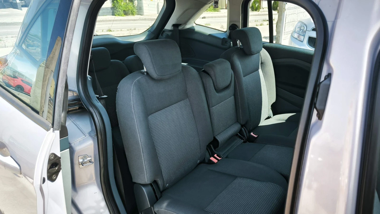 Ford C-max 1.6i, снимка 11 - Автомобили и джипове - 54825053
