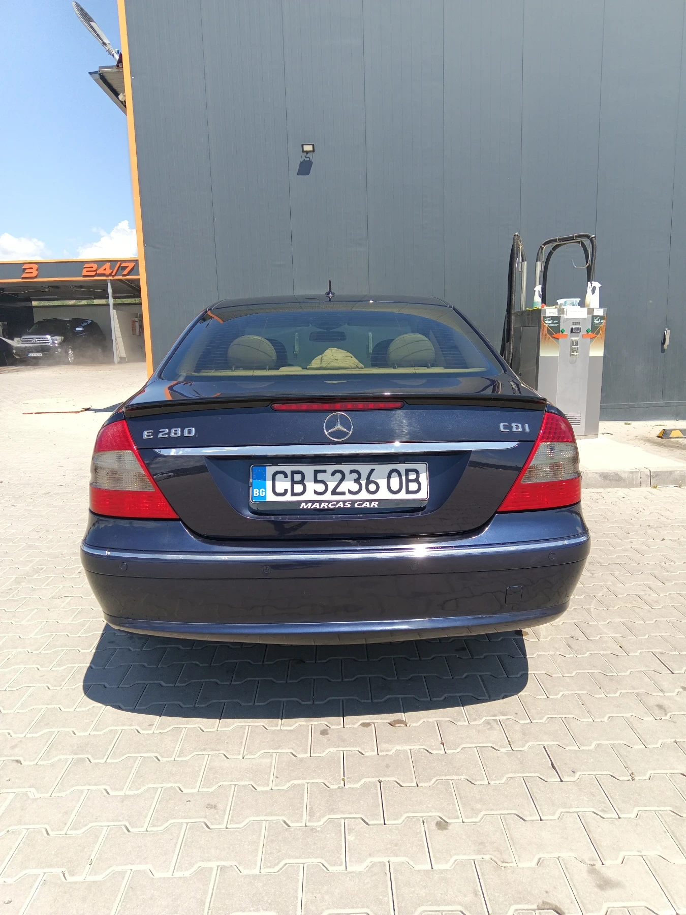 Mercedes-Benz E 280, снимка 2 - Автомобили и джипове - 54833471