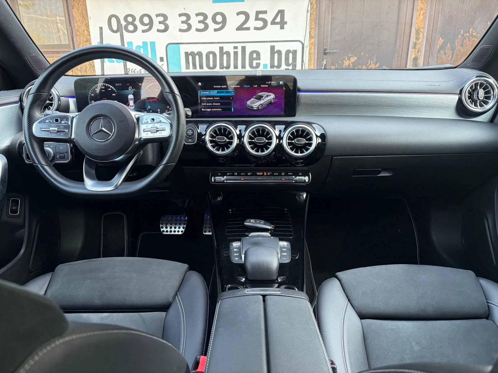 Mercedes-Benz CLA 200 AMG SPORT, снимка 10 - Автомобили и джипове - 55806032