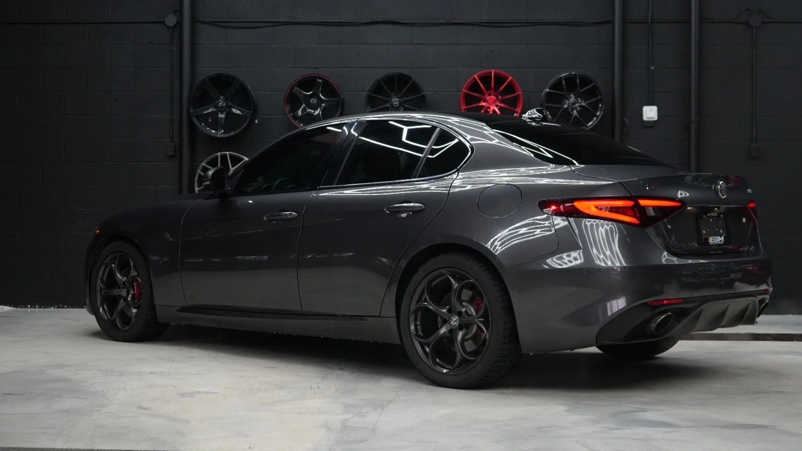 Alfa Romeo Giulia Ti Sport AWD | No Accidents, снимка 6 - Автомобили и джипове - 56062089