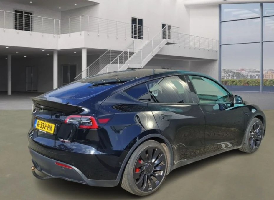 Tesla Model Y Performance 78 kWh ЕВРОПА, снимка 3 - Автомобили и джипове - 56392689