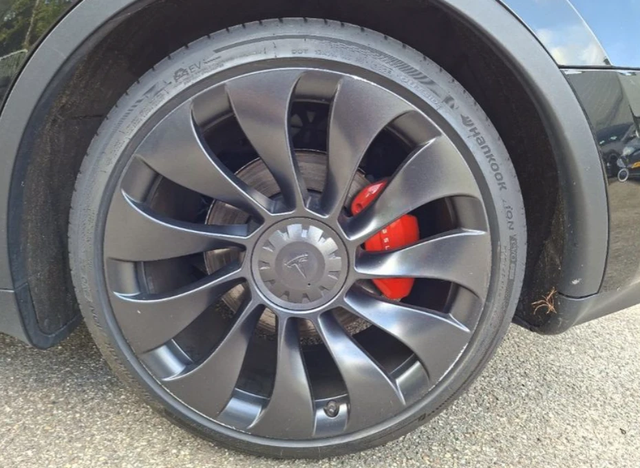 Tesla Model Y Performance 78 kWh ЕВРОПА, снимка 9 - Автомобили и джипове - 56392689