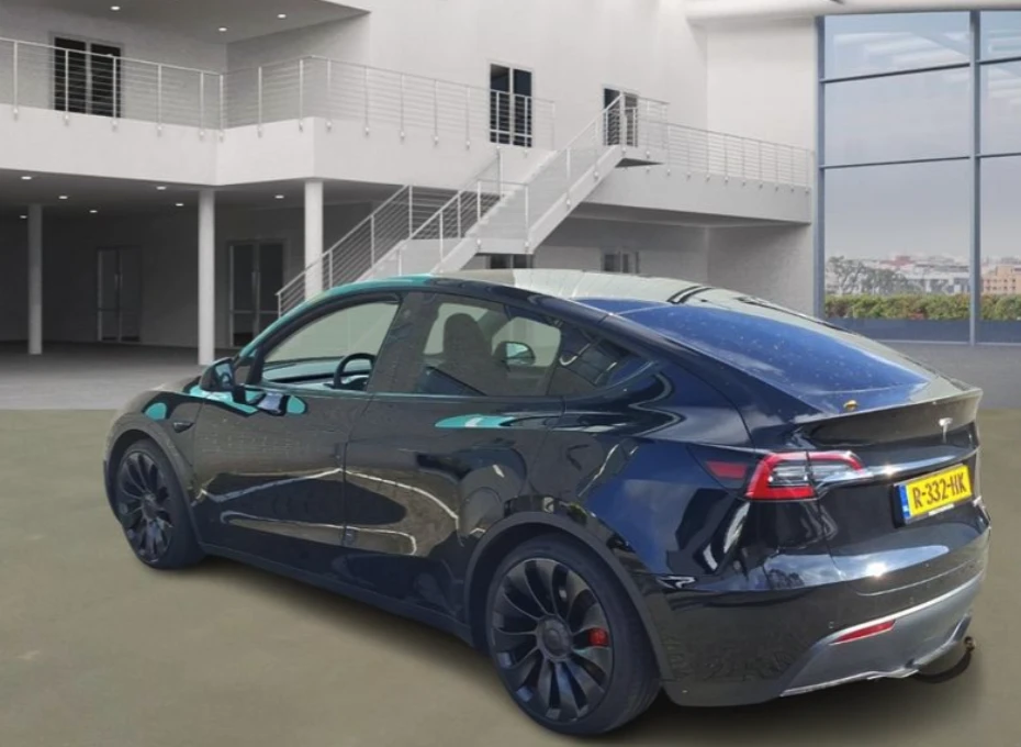 Tesla Model Y Performance 78 kWh ЕВРОПА, снимка 4 - Автомобили и джипове - 56392689