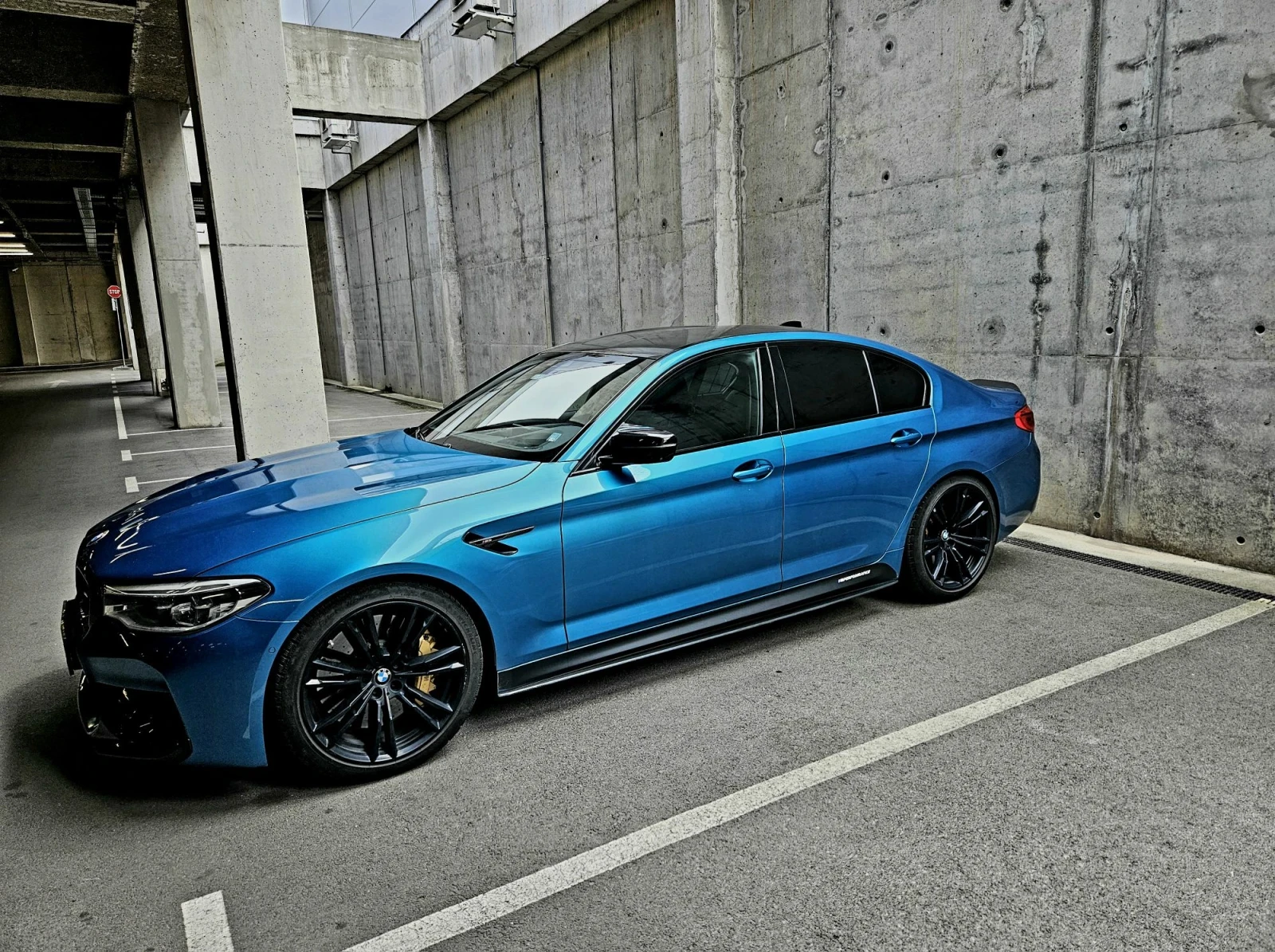 BMW M5 Competition , снимка 3 - Автомобили и джипове - 56466594