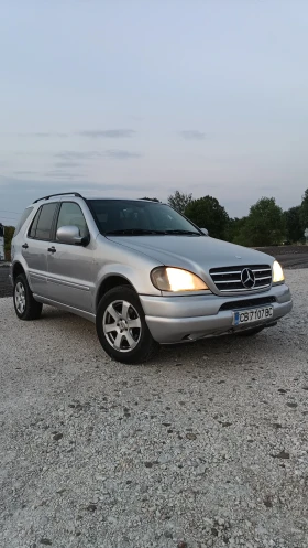     Mercedes-Benz ML 270 2.7CDI