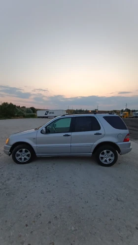     Mercedes-Benz ML 270 2.7CDI