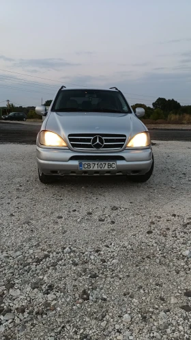     Mercedes-Benz ML 270 2.7CDI