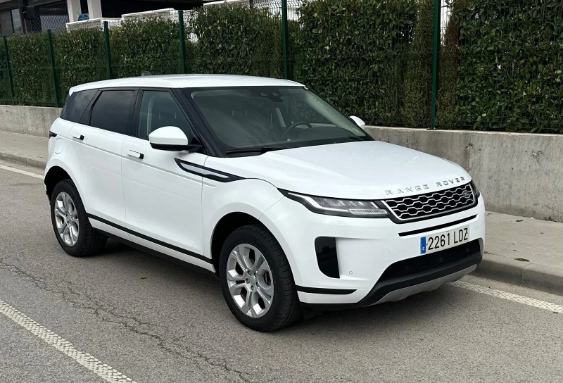 Land Rover Range Rover Evoque 2.0 D, снимка 2 - Автомобили и джипове - 47189570