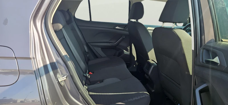 VW T-Cross 1.0 P, снимка 10 - Автомобили и джипове - 51370822
