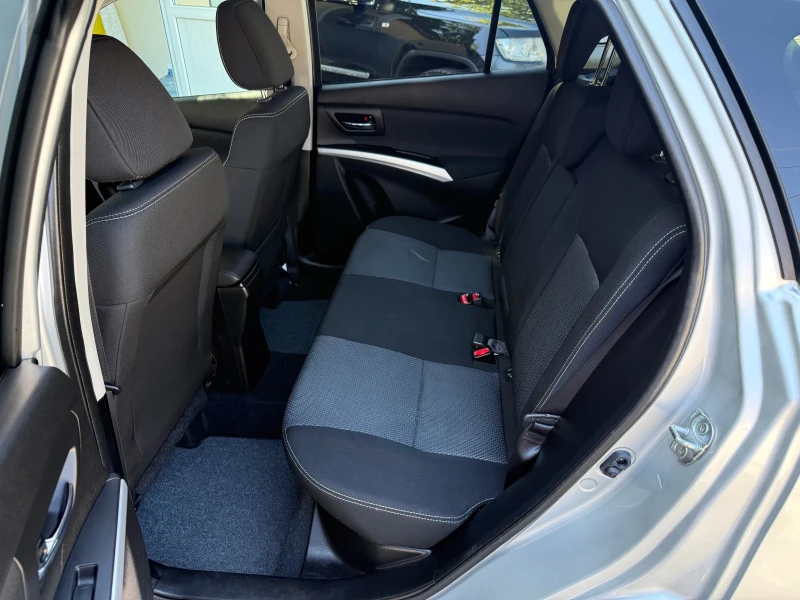 Suzuki SX4 S-Cross 1.6i Compact+ 106000kм!!! - 4Х4 - АВТОМАТИК, снимка 9 - Автомобили и джипове - 51523539