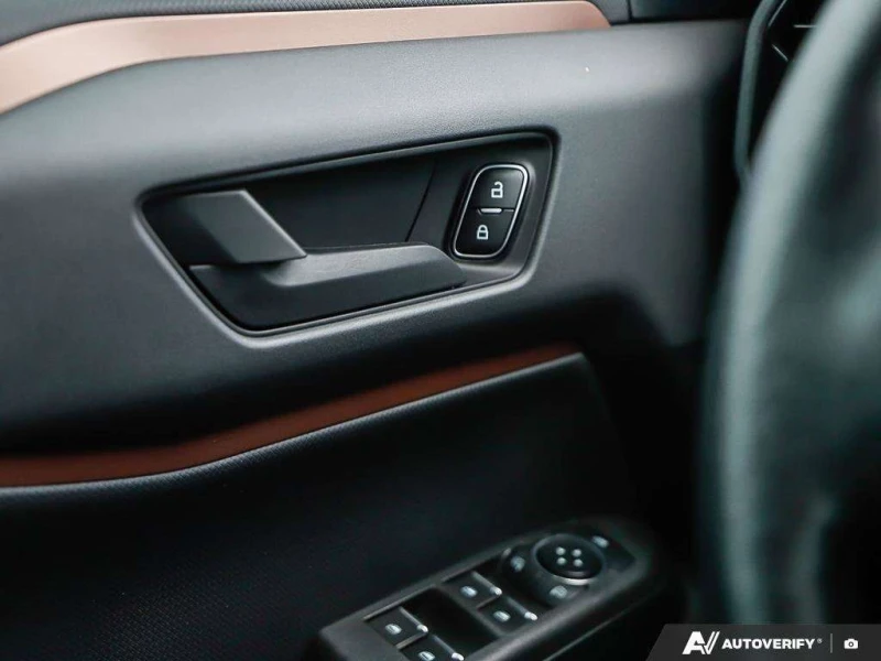 Ford Bronco * Badlands * CARFAX * ЦЕНА ДО БГ, снимка 15 - Автомобили и джипове - 53223494