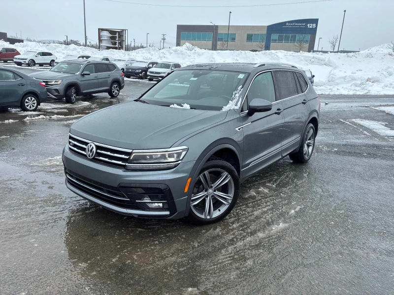 VW Tiguan Highline/ CARFAX / ЛЕД/КАМЕРА /ПОДГРЕВИ