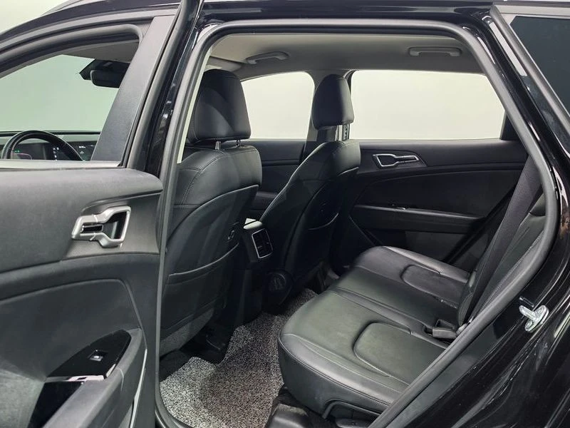 Kia Sportage Gasoline 1.6 Turbo 2WD| 177�.�. | Mobile.bg � ����������� 11