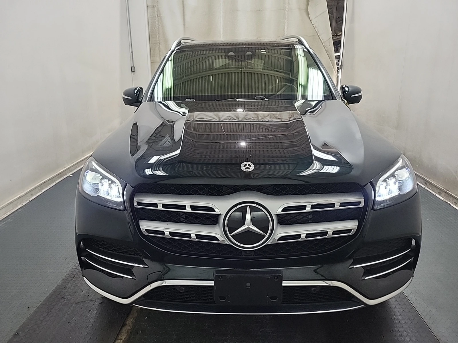 Mercedes-Benz GLS 400 * 4MATIC * PANORAMA * CARFAX * АвтоКредит - изображение 2