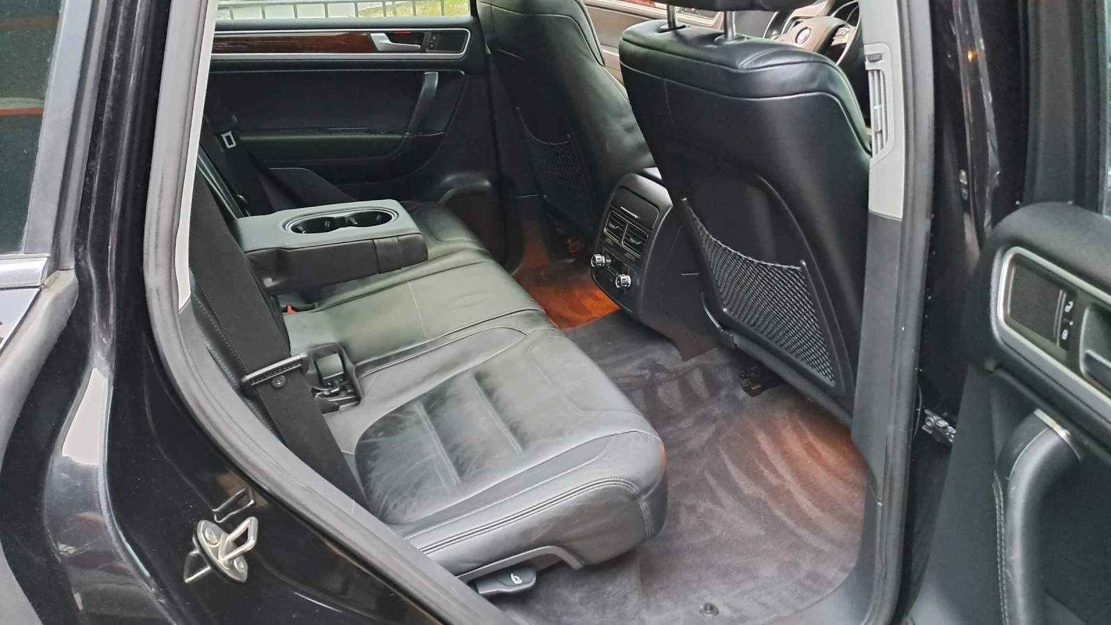 VW Touareg 3.0 245к.с. LED, 4-motion, Панорама, START-STOP - изображение 8