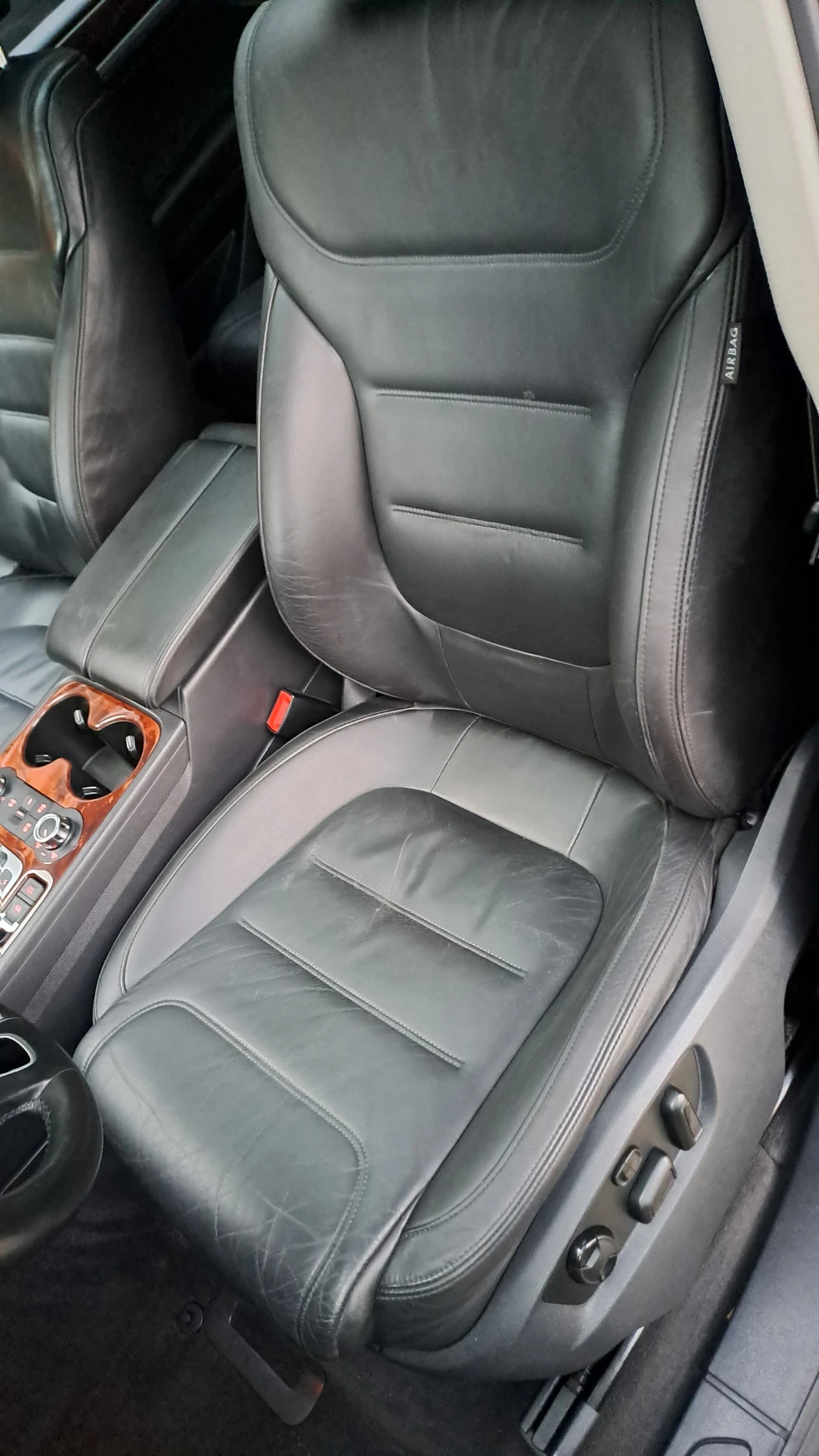 VW Touareg 3.0 245к.с. LED, 4-motion, Панорама, START-STOP - изображение 6