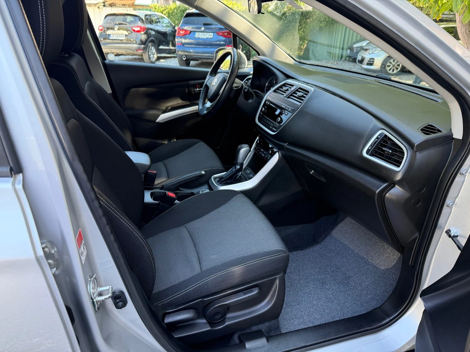 Suzuki SX4 S-Cross 1.6i Compact+ 106000k!!! - 44 -  | Mobile.bg   13