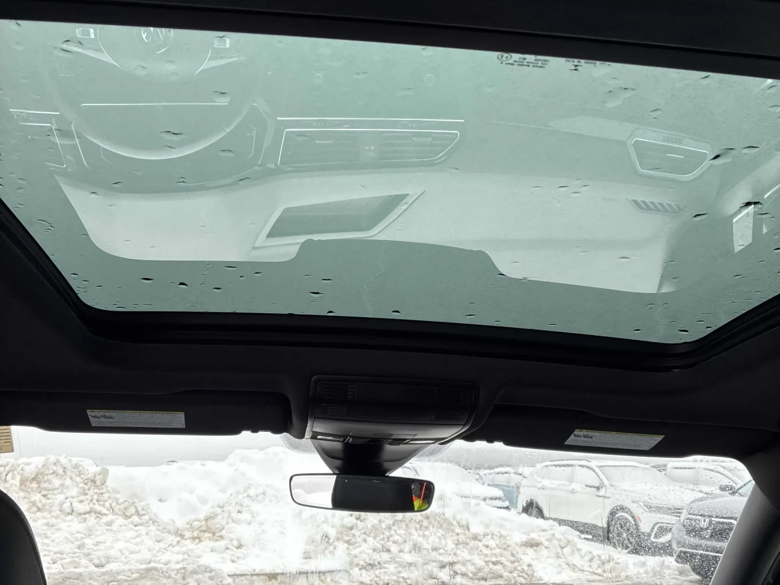 VW Tiguan Highline/ CARFAX / ЛЕД/КАМЕРА /ПОДГРЕВИ - изображение 10