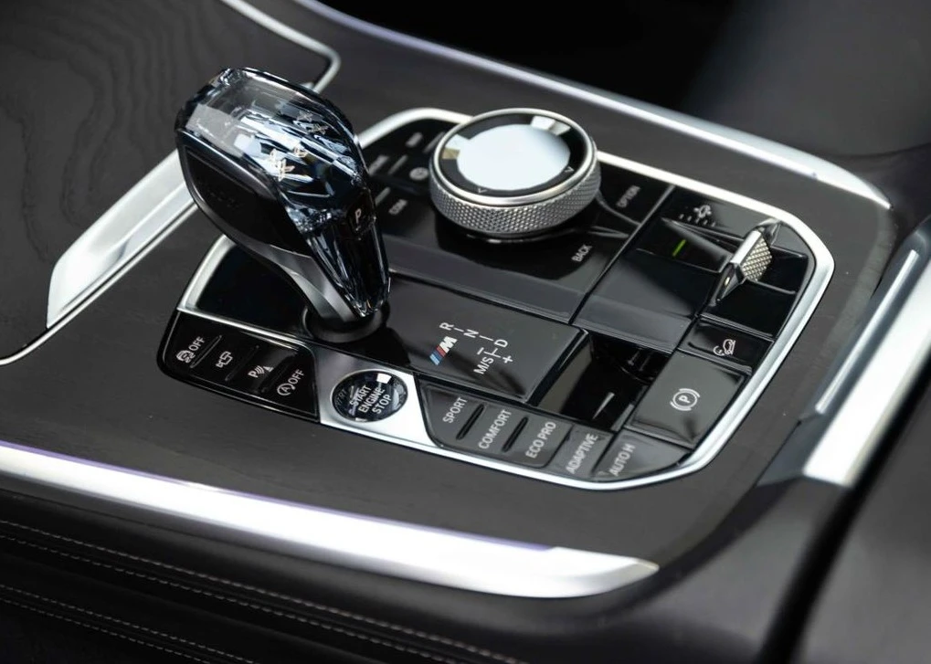 BMW X7 M50d xDrive, снимка 10 - Автомобили и джипове - 54029388