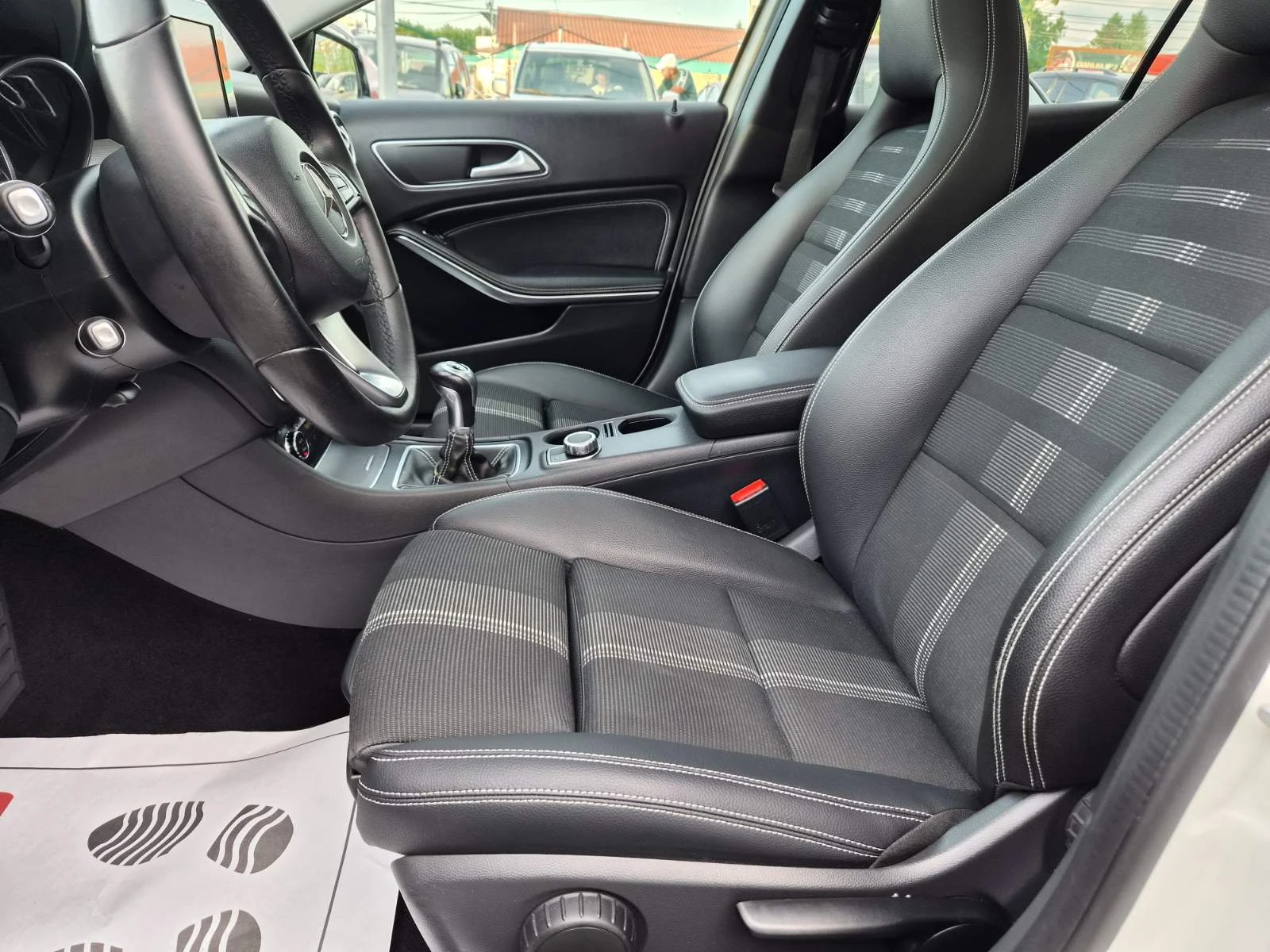 Mercedes-Benz GLA 200 CDI-FACE LIFT-ПАНОРАМА-193000km, снимка 7 - Автомобили и джипове - 54859799