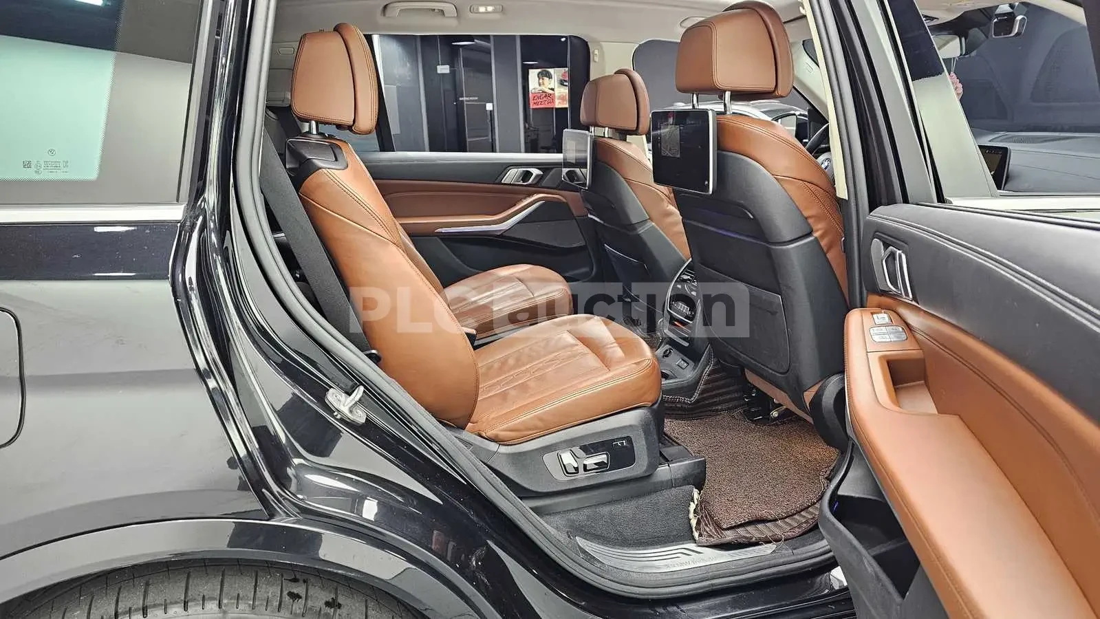 BMW X7, снимка 12 - Автомобили и джипове - 55059343