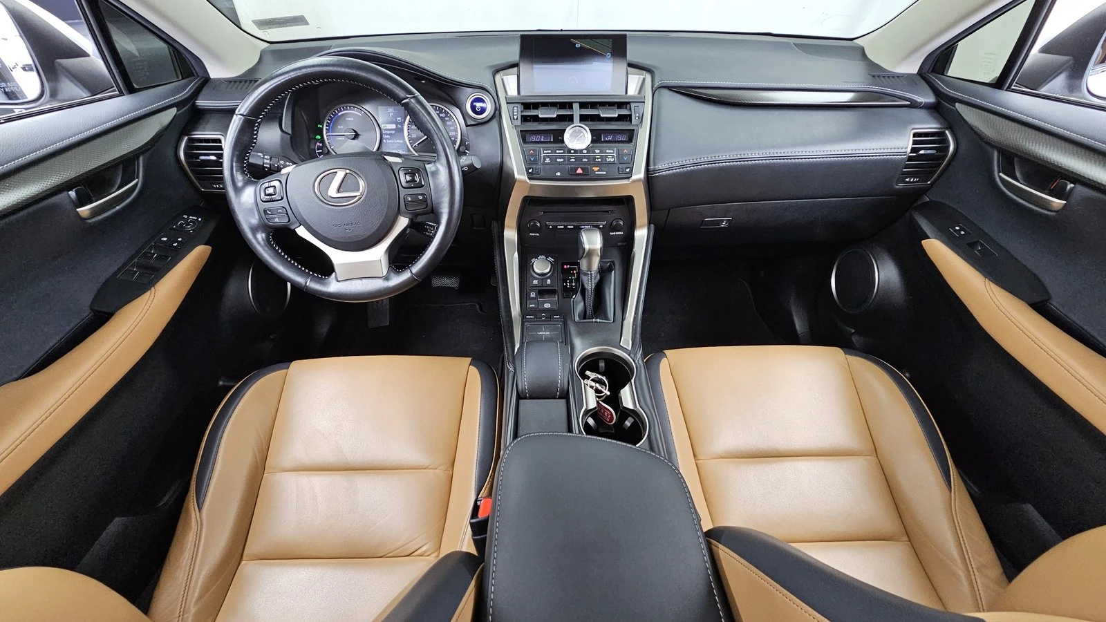 Lexus NX 300h* ЛЮК* ПОДГРЕВ ВОЛАН* КРАЙНА ЦЕНА, снимка 7 - Автомобили и джипове - 55349993