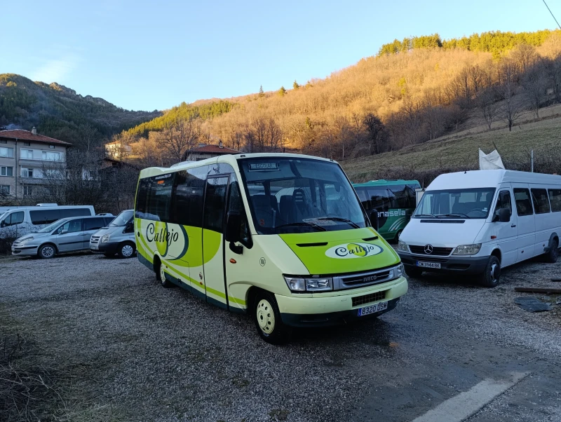 Iveco 35c13 14+ 1, с ВИНЕТКА, КЛИМА, ПЕЧКА., снимка 12 - Бусове и автобуси - 51468890