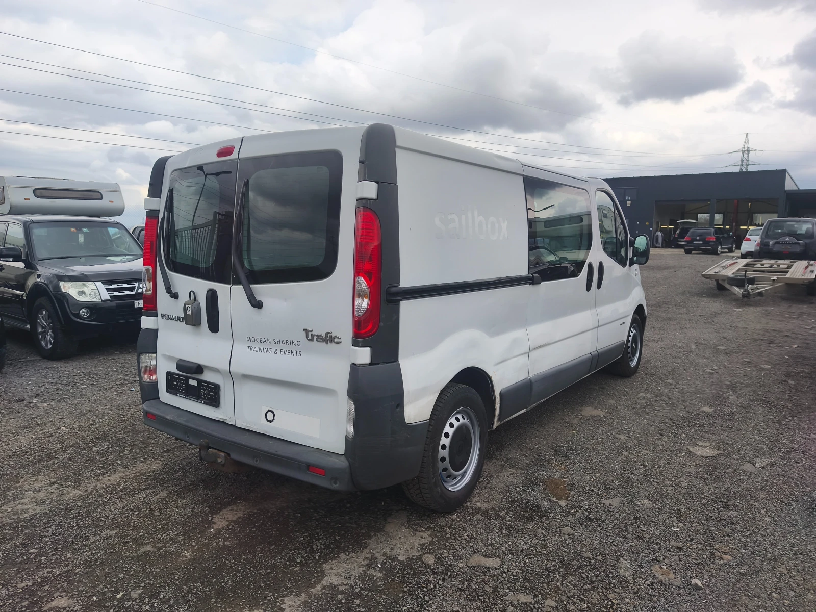 Renault Trafic dci115, снимка 3 - Бусове и автобуси - 54282138