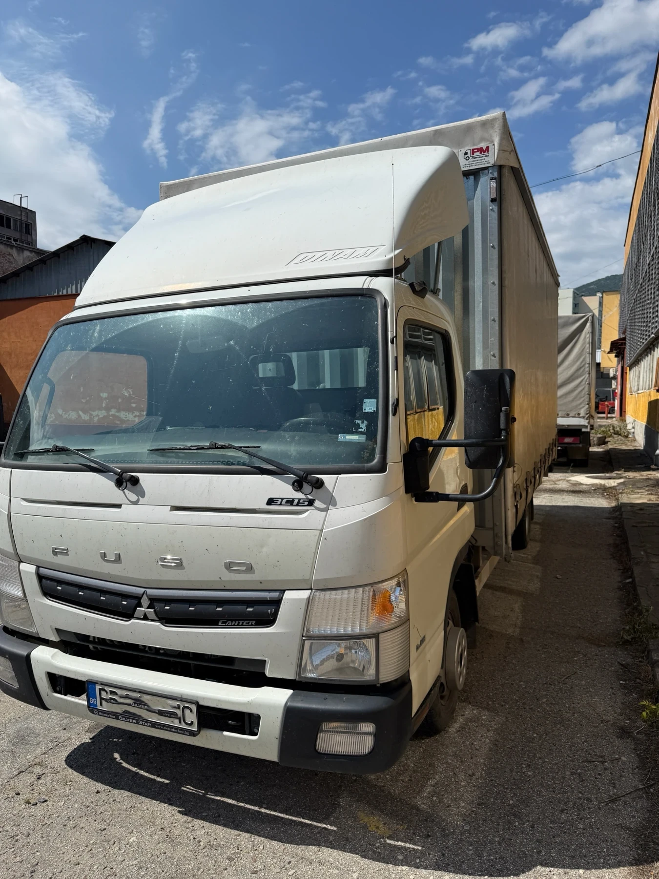 Mitsubishi Fuso Товарен автомобил