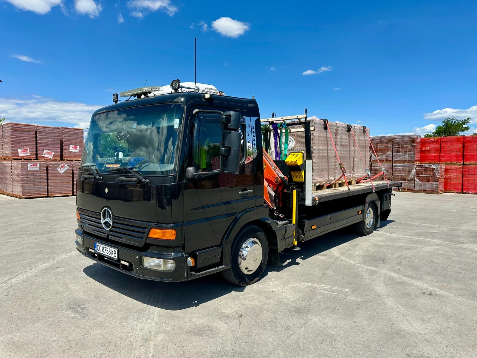 Mercedes-Benz Atego Камион с кран, снимка 3 - Камиони - 55325081
