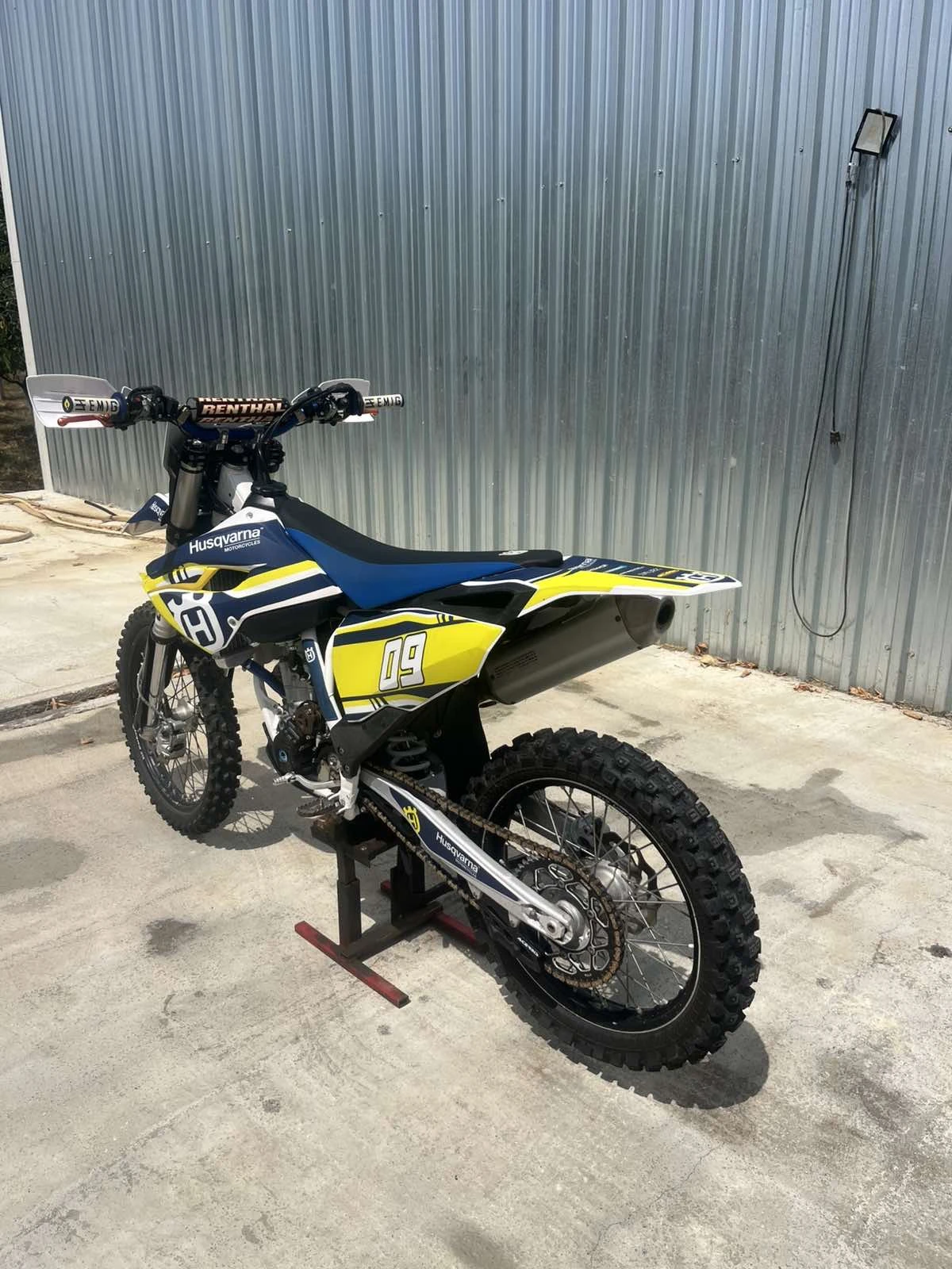 Husqvarna FC 250 - изображение 2