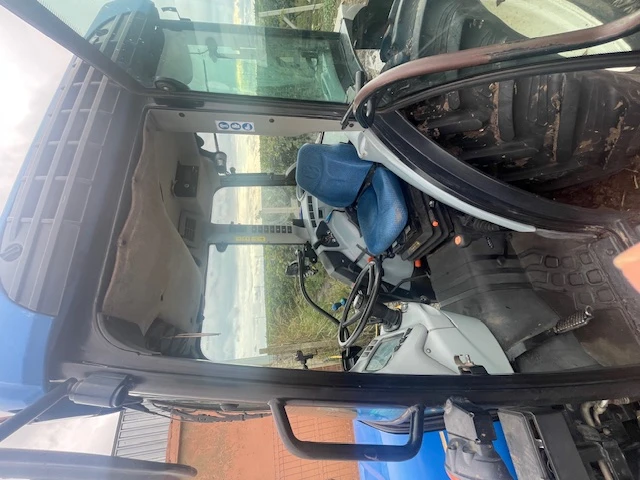Трактор New Holland лозарски - изображение 4
