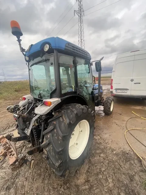 Трактор New Holland лозарски - изображение 6