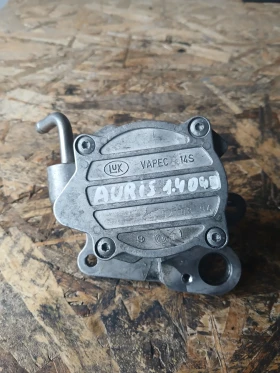 Вакум помпа Toyota Auris 1.4 d4d, снимка 1